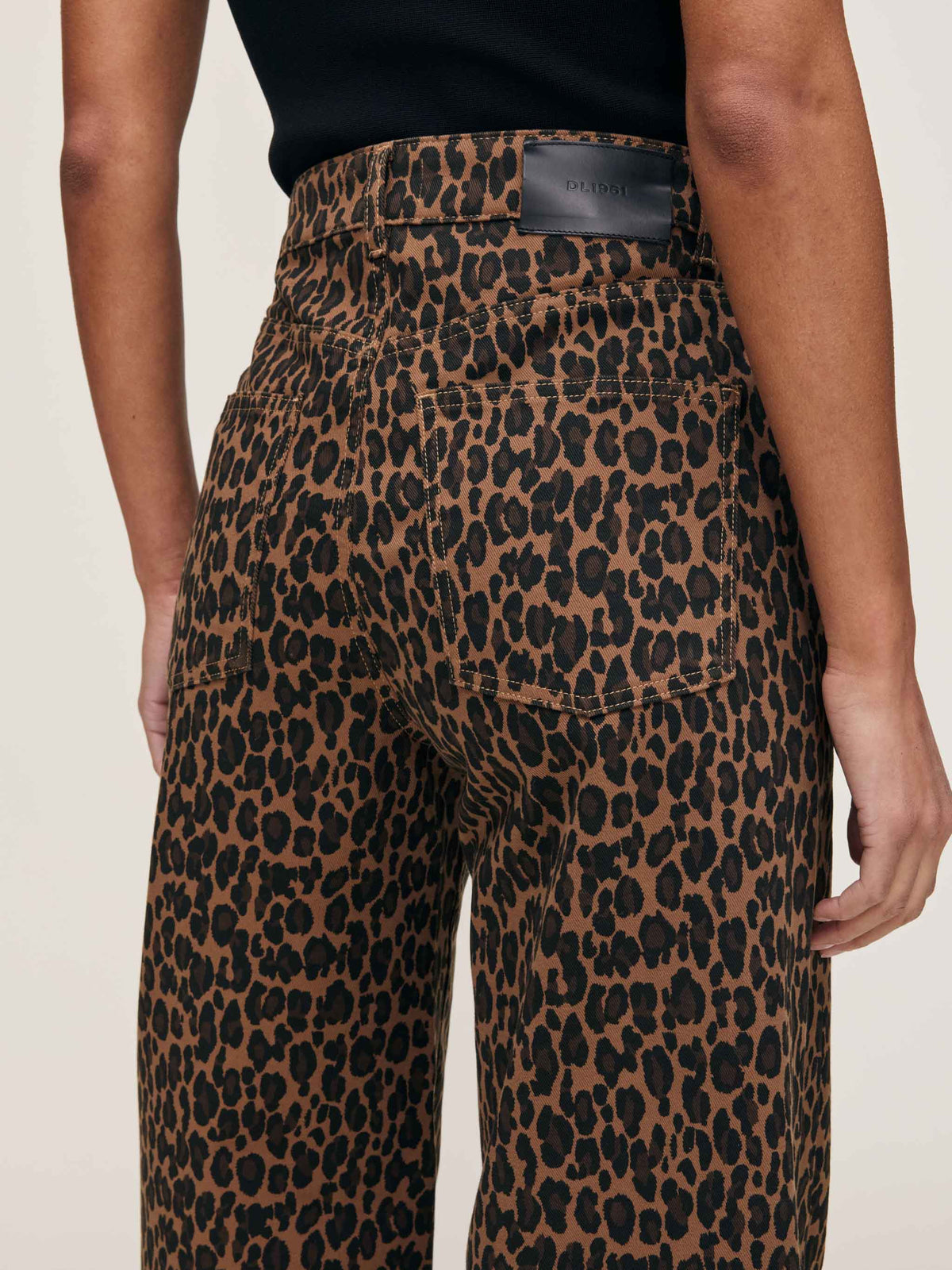 Miro Leopard