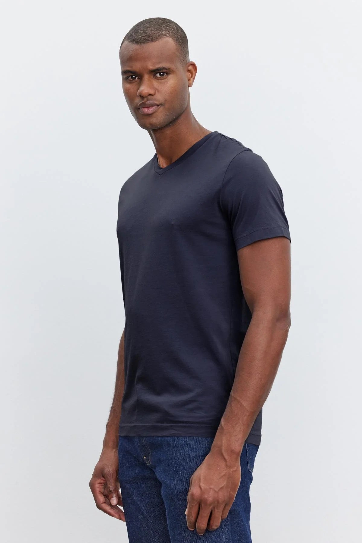 Samsen V Neck Tee