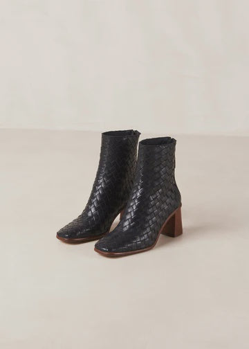 West Black Braided Leather Boot